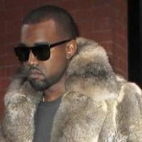 Kanye West : Python, fourrure, il nargue la PeTA avec insolence!
