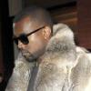 Kanye West sort de son hôtel à New York City, le 3 janvier 2011.