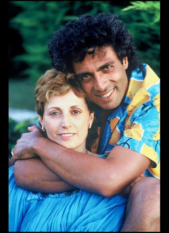 Enrico Macias et son épouse Suzy en 1986.