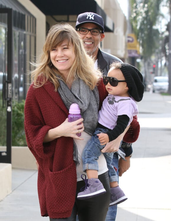 Anniversaire de Harlow Madden-Richie le 8 janvier 2011 à Beverly Hills : Ellen Pompeo, son mari Chris Ivery et leur fille Stella