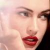 Megan Fox pour Armani Beauté présente le Rouge d'Armani