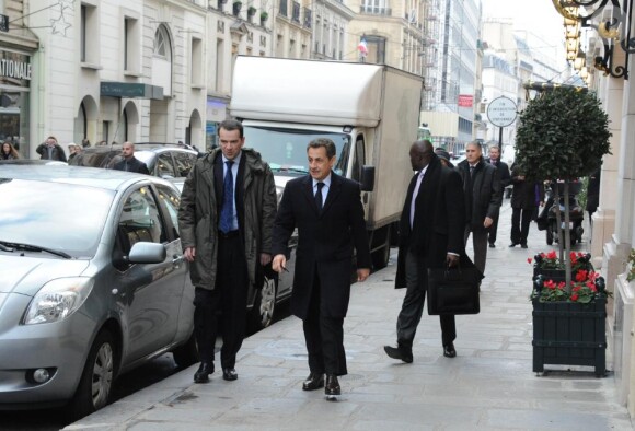 Nicolas Sarkozy et Jacques Chirac déjeunent ensemble à l'Hôtel Bristol, le 21 janvier 2011.
