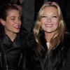 Kate Moss et Charlotte Casiraghi lors du défilé Etam, au Grand Palais, le 24 janvier 2011