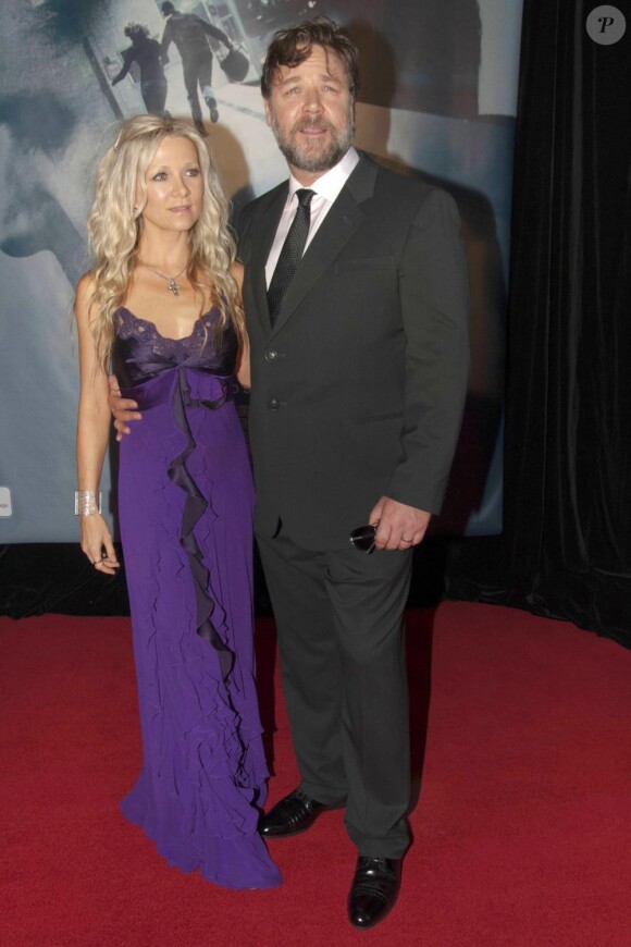 Russell Crowe et sa femme Danielle Spencer à la première de Les trois prochains jours, à Sydney le 29 janvier 2011