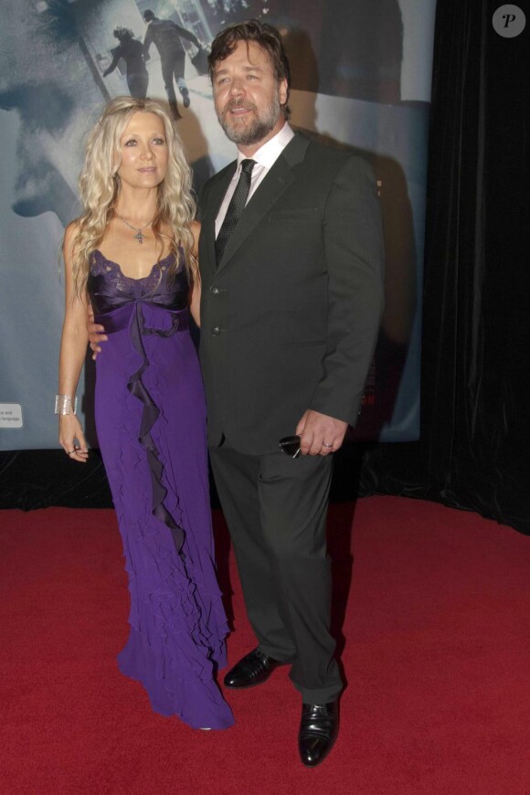 Russell Crowe et sa femme Danielle Spencer à la première de Les trois prochains jours, à Sydney le 29 janvier 2011
