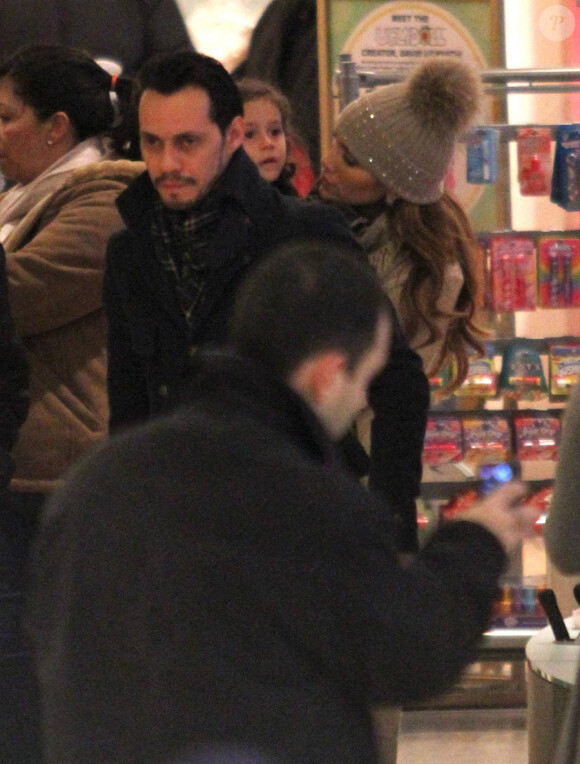 Marc Anthony et Jennifer Lopez en séance shopping à New York le 3 février 2011