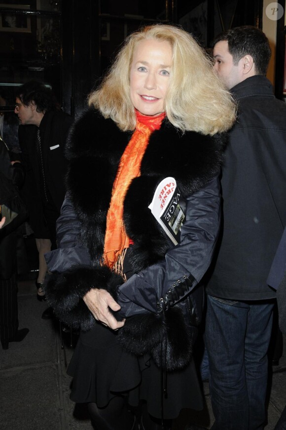 Brigitte Fossey à la générale de la pièce Une Journée Ordinaire au Théâtre des Bouffes Parisiens, le 7 février 2011
