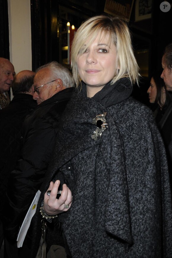 Flavie Flament à la générale de la pièce Une Journée Ordinaire au théâtre des Bouffes Parisiens, le 7 février 2011