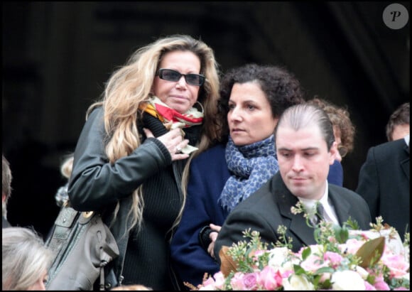 Fiona Gélin lors des obsèques de Maria Schneider en l'église de Saint-Roch à Paris le 10 février 2011