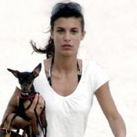 Elisabetta Canalis : "Mes désirs maternels sont comblés avec mes chiens !"