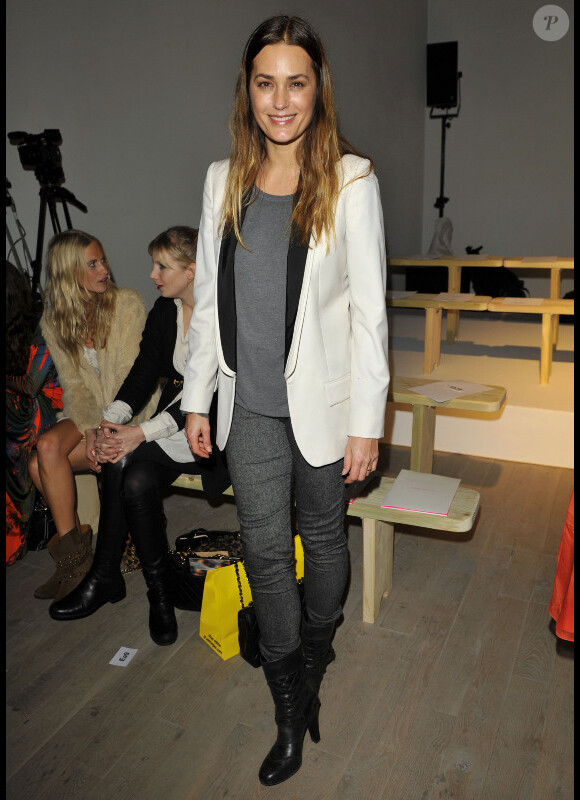 Yasmin Le Bon au défilé Matthew Williamson à la Fashion Week de Londres, le 20 février 2011.