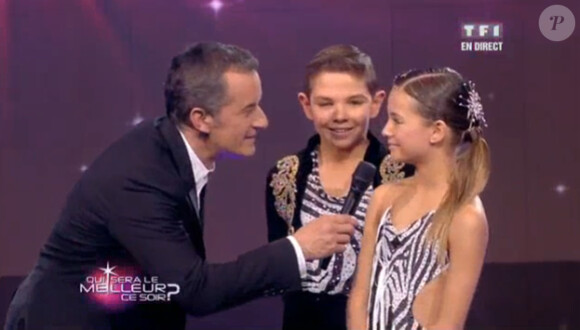 Christophe Dechavanne aux côtés de Quentin et Elsa, sur le plateau de Qui sera le meilleur ce soir ?, vendredi 25 février, sur TF1.
