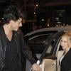Kylie Minogue et Andres Velencoso, à Milan le 8 mars 2011