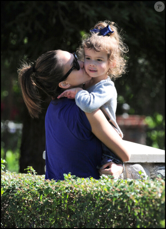 Jessica Alba et sa fille Honor le 9 mars 2011 à Los Angeles