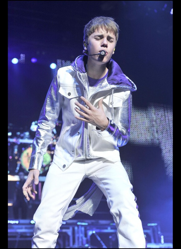 Justin Bieber sur la scène de Birmingham, le 4 mars 2011.