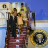 Barack Obama et sa famille lors de leur tournée officielle en Amérique latine. Ici, à leur arrivée à Rio le 19 mars 2011