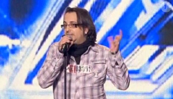 Alain Calleri, un père au foyer qui doit raconter de sacrées histoires et a bien fait rire le jury après l'avoir fait souffrir !