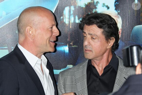 Bruce Willis et Sylvester Stallone à la première du documentaire His Way, à Los Angeles le 22 mars 2011
