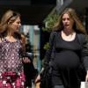 Alicia Silverstone, enceinte, est allée déjeuner avec une amie à Los Angeles le 31 mars 2011