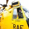 Le 31 mars 2011, le prince William accueillait journalistes et photographes, en simulation de sauvetage aux commandes de son Sea King, dans la région d'Anglesey. Il en a profité pour confier sa nervosité à l'approche de son mariage.