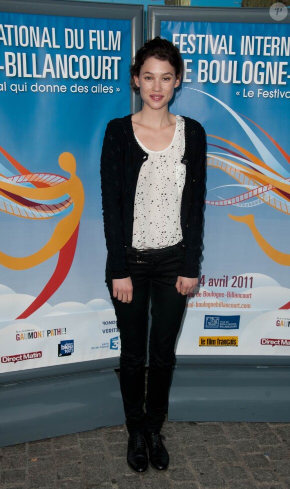 Astrid Berges-Frisbey à l'occasion du 1er Festival International du Film de Boulogne-Billancourt, à Paris, le 1er avril 2011.