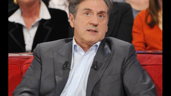 Daniel Auteuil sur le canapé : Son premier baiser, sa famille, ses amis...