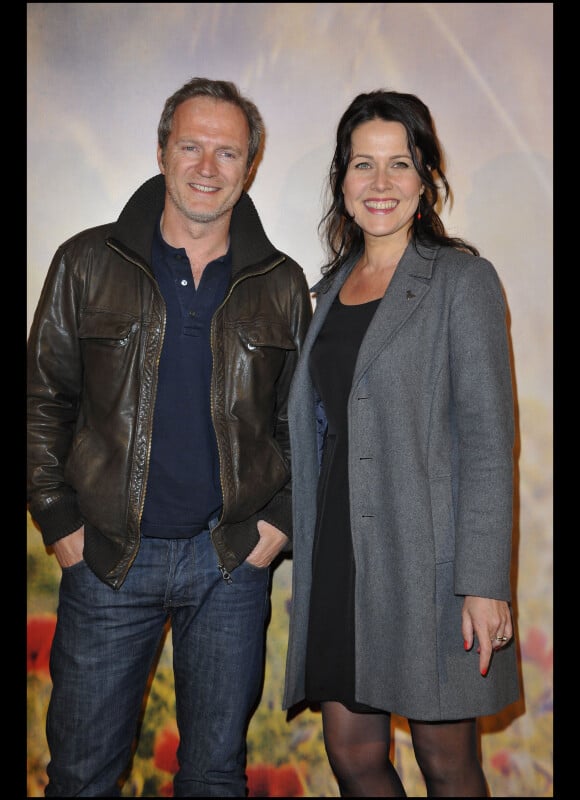 Philippe Lefebvre et sa femme lors de l'avant-première de La Fille du puisatier à Paris le 14 avril 2011