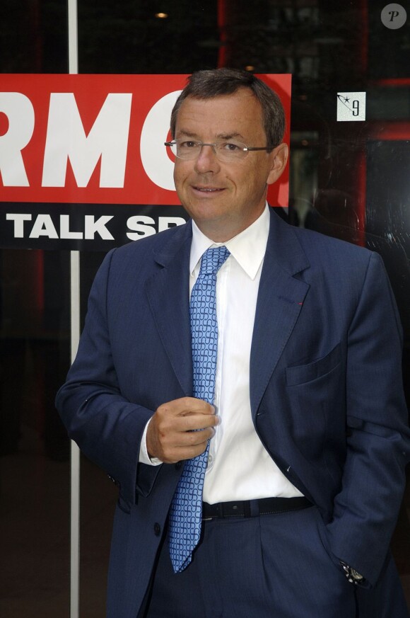 Alain Weill lors de la conférence de presse de RMC en août 2007