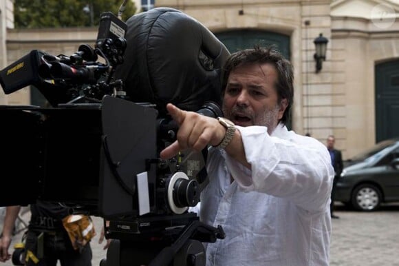 Xavier Durringer sur le tournage de La Conquête, en salles le 18 mai 2011.