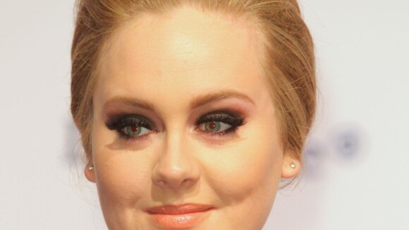Adele : Le jour où elle s'est retrouvée nue en pleine rue...