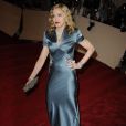 Madonna, chic et sobre en robe Stella McCartney le 2 avril 2011 à New York