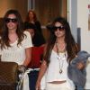 Vanessa Hudgens et Ashley Tisdale rentrent de Mexico, et arrivent à l'aéroport LAX de Los Angeles, mardi 3 mai.