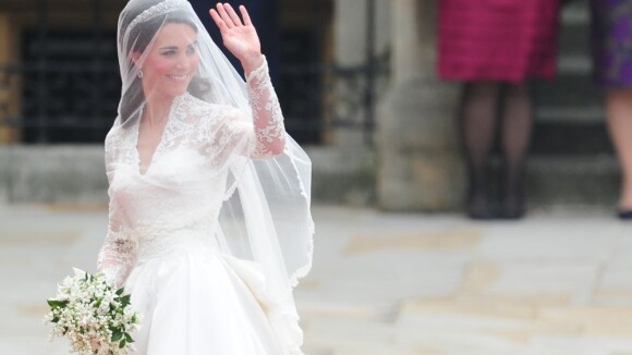 Kate Middleton : Sa robe de mariée serait une copie !