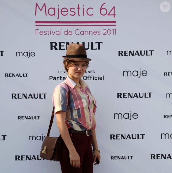 Léa Seydoux sur la plage du Majestic 64 à Cannes le 12 mai 2011