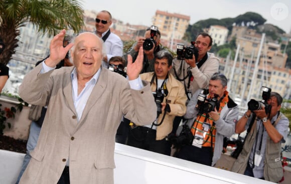 Michel Piccoli lors du photocall de Habemus Papam le 13 mai 2011 au festival de Cannes