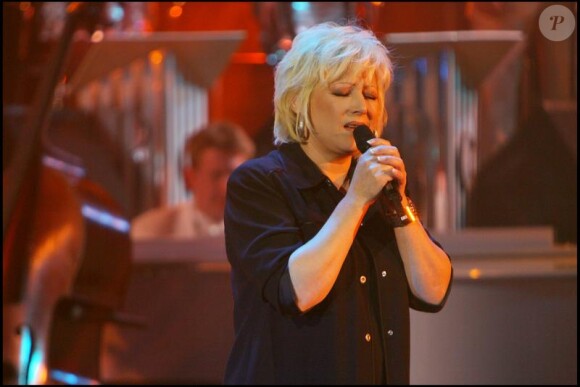 Marie Myriam, en 2007, sur le plateau des Années Bonheur. Elle est la dernière gagnante en date du concours de l'Eurovision.