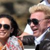 Boris Becker et son épous Lilly Kerssenberg semblent s'éclater comme des fous sur le bateau qui les fait quitter leur hôtel l'Eden Roc à Cannes durant le 64e Festival de Cannes le 15 mai 2011