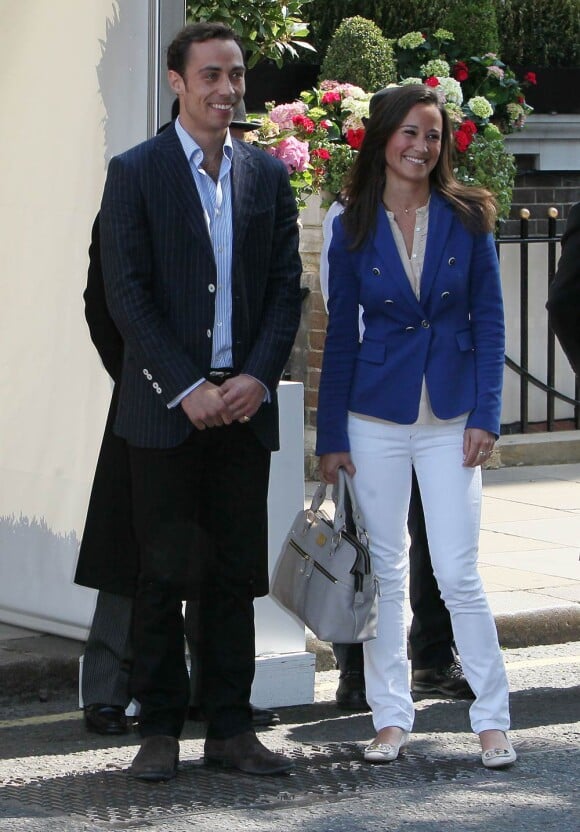 Pippa Middleton et son frère James, le lendemain du mariage de Kate et William.