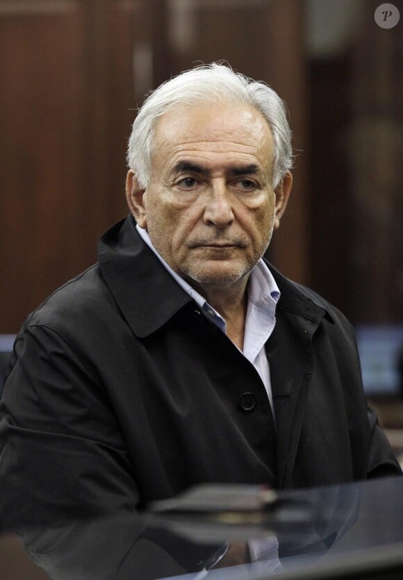 Dominque Strauss-Kahn au tribunal qui l'a envoyé en prison...