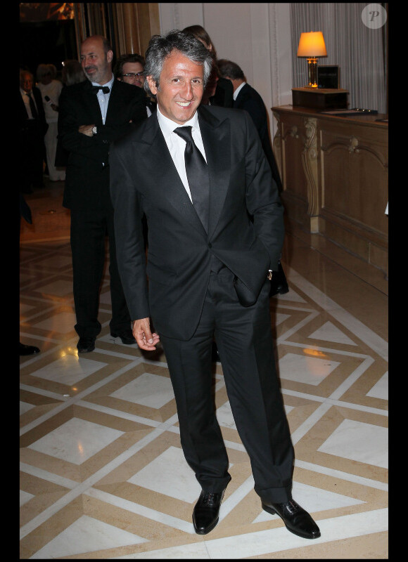 Richard Anconina lors du dîner au Carlton après l'hommage au festival de Cannes de Jean-Paul Belmondo le 17 mai 2011