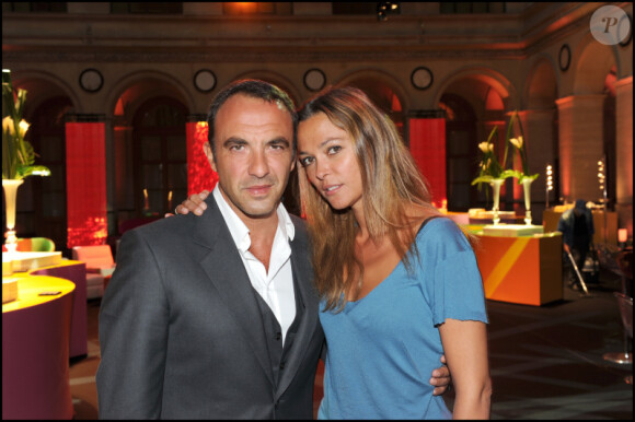 Nikos Aliagas et Sandrine Quétier lors du cocktail de rentrée de TF1 en septembre 2010 à Paris