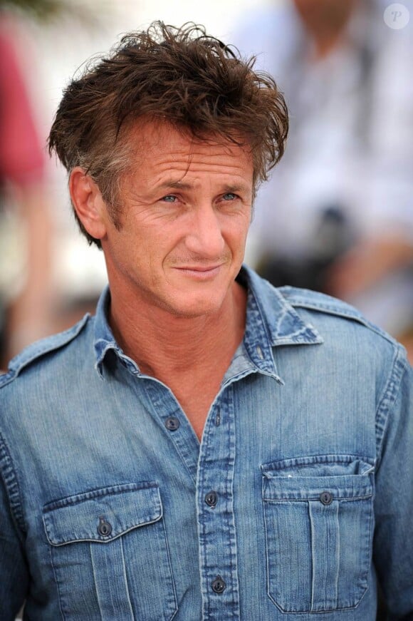 Sean Penn à l'occasion du photocall de There Must Be The Place, présenté en compétition lors du 64e Festival de Cannes, le 20 mai 2011.
