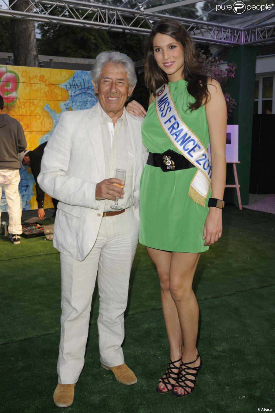 laury thilleman et philippe gildas lors de la soiree de lancement du nouveau magazine happy life du club med au polo de paris le 19 mai 2011 purepeople