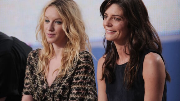 Cannes 2011 : Chiara Mastroianni et Leïla Bekhti... Opération charme !