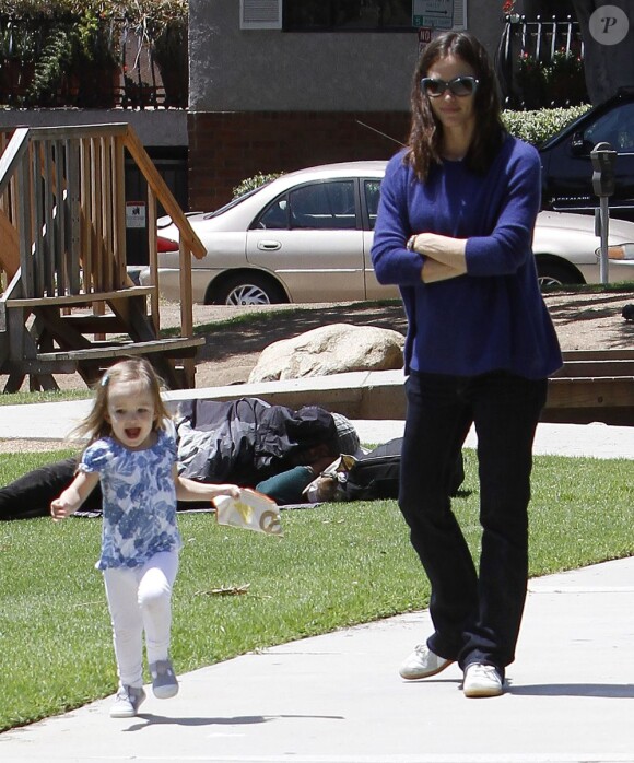 Jennifer Garner et sa fille Seraphina. Los Angeles, le 19 mai 2011