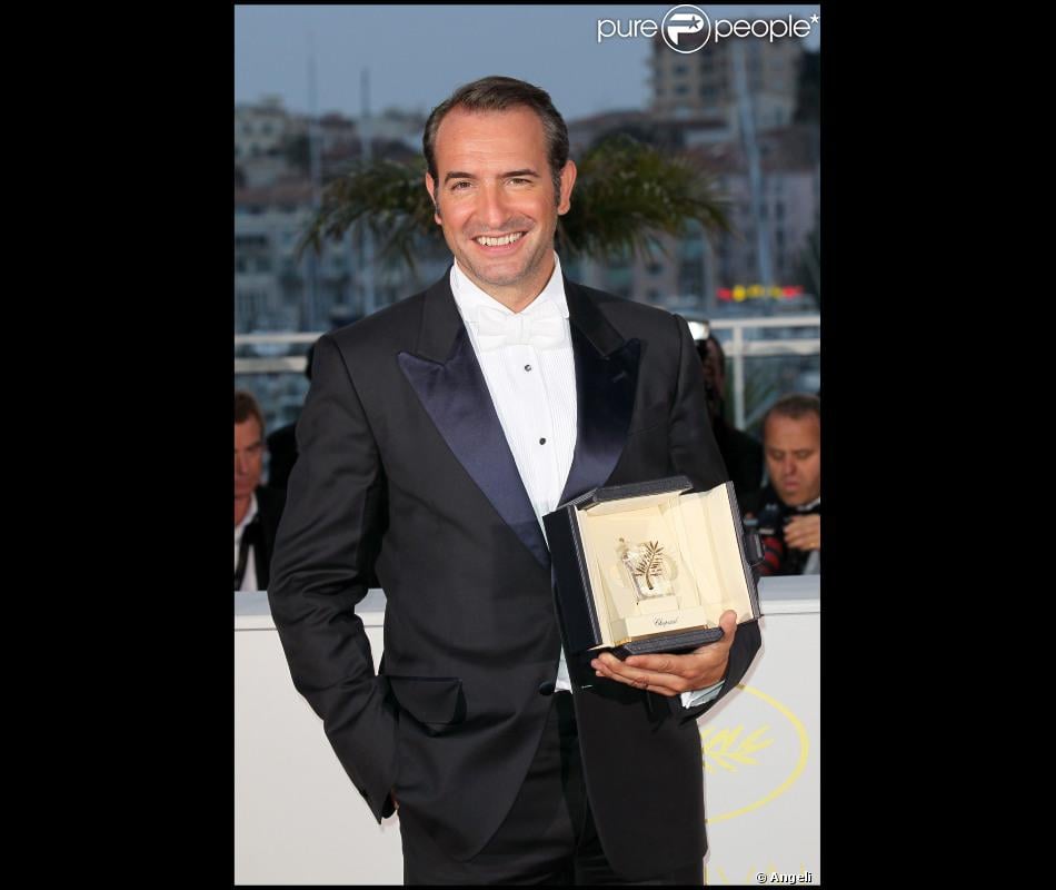 Jean Dujardin et son prix d'interprétation pour The Artist ...