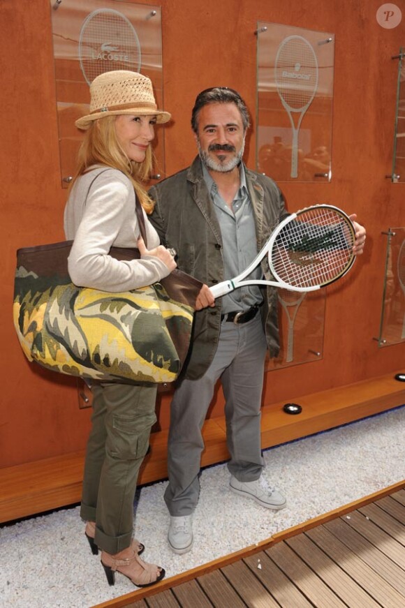 José Garcia et sa femme Isabelle Doval, lors du tournoi de Roland-Garros, à Paris, le 28 mai 2011.