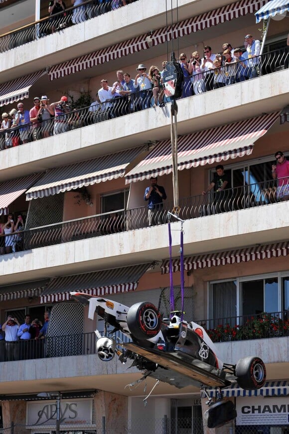Le terrible accident de Sergio Perez, lors des essais du GP de Monaco, le 28 mai 2011.