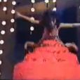 Sauter sur un gâteau géant n'a pas été sans risque pour Katy Perry, à Mexico, en 2008. 
