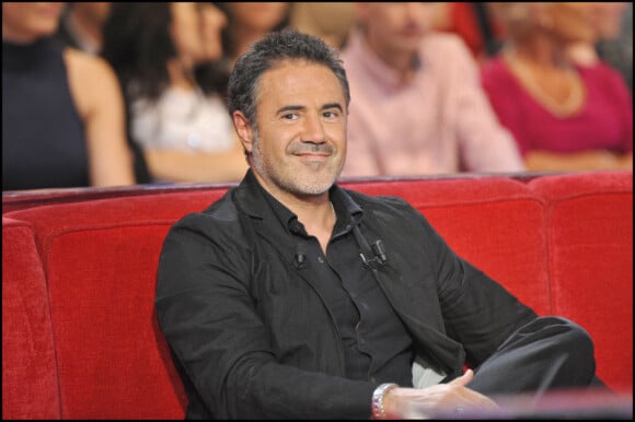 José Garcia, sur le plateau de Vivement dimanche, le 16 mars 2011.